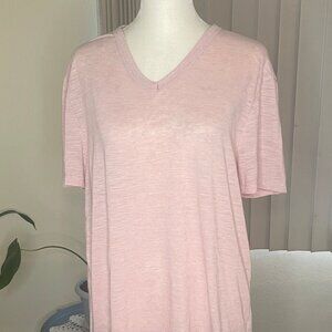 BANANA REPUBLIC: Vintage Tee. Rose pink in size M. Linen blend. Good condition.